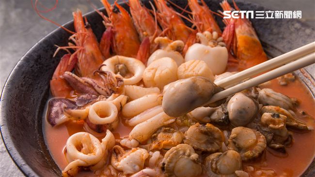 一碗吃得到7種海鮮　公館美食新指標