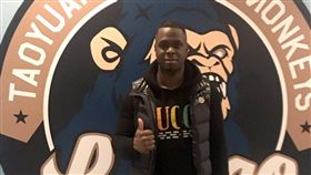 ▲Lamigo新外國人選手是外野手Roger Bernadina（柏納帝那）。（圖／Lamigo球團提供）