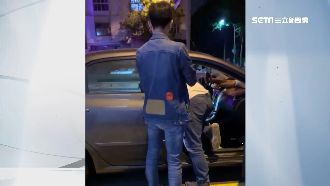 便衣警緝毒　女無辜遭攔查搜車爆衝突