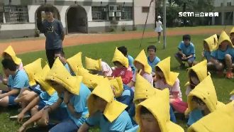 強震襲擊宜蘭　水管破裂、師生急疏散