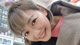 邵庭愛犬「污泥」離世，臉書發千字文哀悼。（圖／翻攝自邵庭臉書）