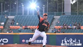 統一獅投手潘威倫。（圖／記者王怡翔攝影）