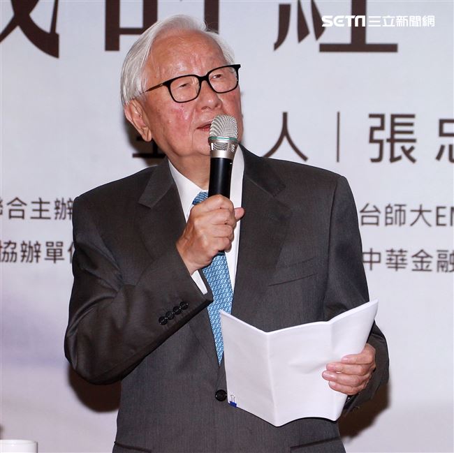 台大EMBA校友基金會前瞻講座，特別邀請張忠謀先生演講「我的經營學習｣。（記者邱榮吉/攝影）