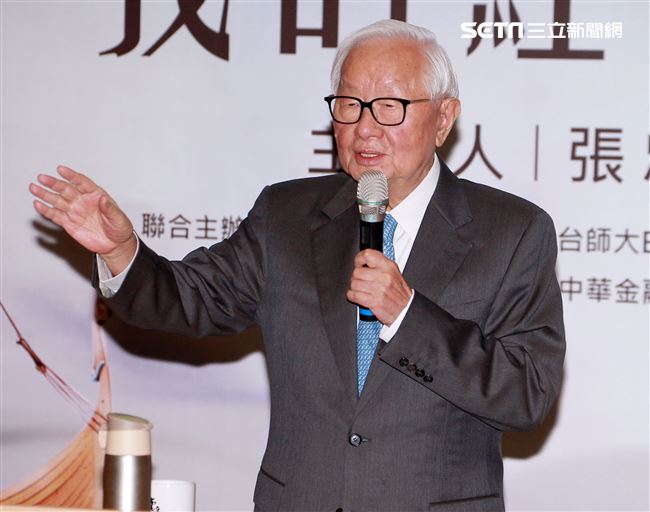 台大EMBA校友基金會前瞻講座，特別邀請張忠謀先生演講「我的經營學習｣。（記者邱榮吉/攝影）