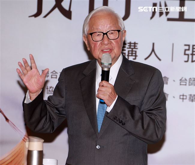 台大EMBA校友基金會前瞻講座，特別邀請張忠謀先生演講「我的經營學習｣。（記者邱榮吉/攝影）