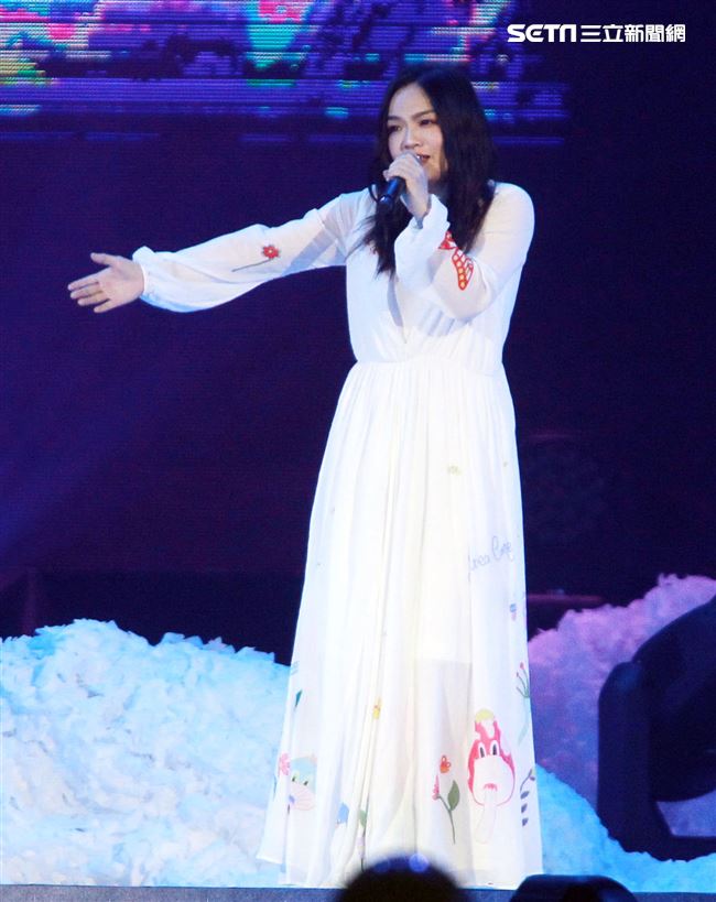 許茹芸「綻放的綻放的綻放」巡迴演唱特別嘉賓徐佳瑩。（記者邱榮吉/攝影）