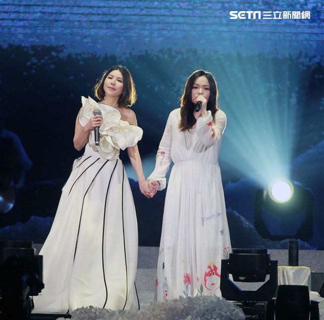 許茹芸「綻放的綻放的綻放」巡迴演唱特別嘉賓徐佳瑩。（記者邱榮吉/攝影）