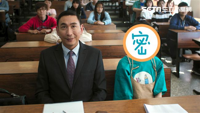 「國民鬼娃」變萌！陪讀宋少卿考大學