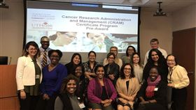 安德森癌症研究中心同仁（圖／翻攝自推特）