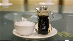 調味料，醬油，味噌，糖，鹽，橄欖油　圖／pixabay