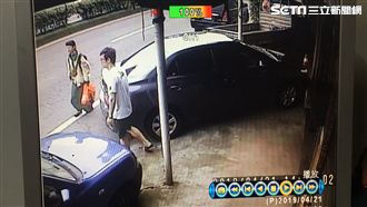 邊走邊東張西望　父淺水灣身影曝光