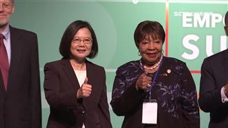 納入年輕人聲音 蔡英文民調突破重圍