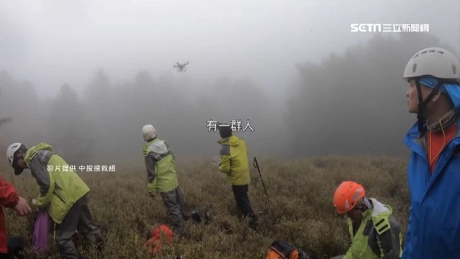 登山客失蹤17天！家屬拜山神秒找到