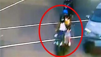 騎車三貼車禍男嬰身亡　最後身影曝光