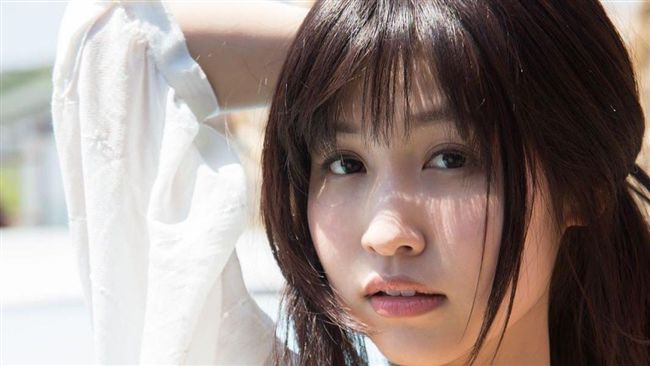 搭日本電車嗎？旁邊正妹也許拍過AV