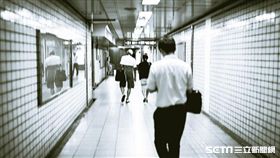 日本,上班族 (記者林敬旻攝)