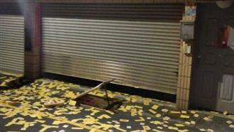 1歲童遭掌摑離奇亡！保母家遭撒冥紙