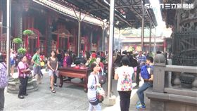 萬華龍山寺（新聞台畫面）
