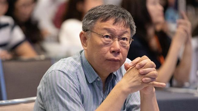 隨扈院會中暈倒　柯文哲急幫確認脈搏