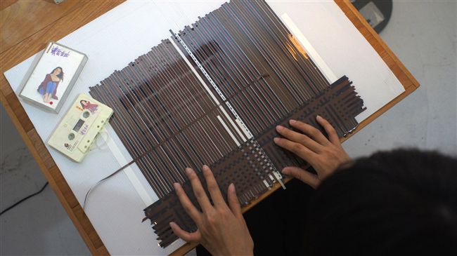 舊磁帶再利用　製音樂布料賦予新價值