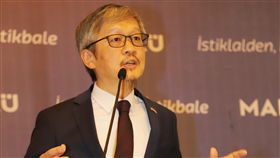 駐土耳其代表鄭泰祥　籲支持台灣參與世衛駐土耳其代表鄭泰祥25日赴梅赫梅特．阿基夫．埃爾索伊大學出席一項衛生科學與生命國際會議，呼籲土耳其社會支持台灣參與世界衛生大會。中央社記者何宏儒布爾杜攝　108年4月25日