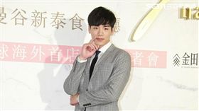 禾浩辰曾1日3遇大蟑螂，讓他從此對蟑螂敬而遠之。（圖／記者邱榮吉攝影）