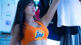  健身網紅「艾瑪」。臉書