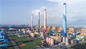 台電新機組運轉　中市府：中火老舊機組應除役台中市環保局24日表示，近年通霄、大林、林口陸續有燃氣複循環機組與超超臨界燃煤機組加入運轉發電，估計增加的容量足以取代中火近一半發電量；新機組投入運轉後，台中火力發電廠（圖）內老舊且污染較高的燃煤機組也應逐步除役，才符合經濟、環保雙重效益。（台中市政府提供）中央社記者郝雪卿傳真  108年4月24日