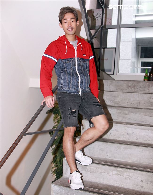 梅賢治專訪。（記者邱榮吉/攝影）