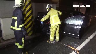 載女友回家　士官開86公里撞電桿亡