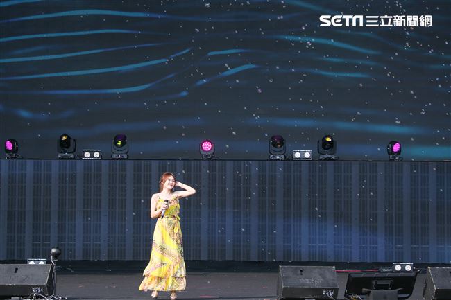 2019台潮盛典新浪潮吳申梅演出。（記者林士傑/攝影）