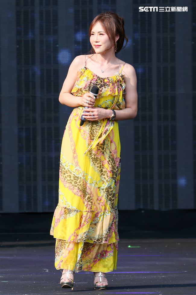 2019台潮盛典新浪潮吳申梅演出。（記者林士傑/攝影）