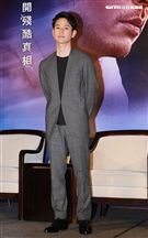 犯罪懸疑大片「亡命之途」演員妻夫木聰。（記者邱榮吉/攝影）