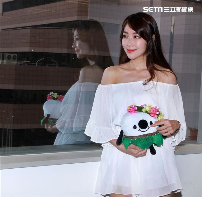 17 Media直播主鳥神專訪。（記者邱榮吉/攝影）