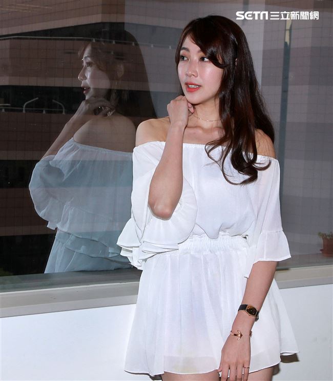 17 Media直播主鳥神專訪。（記者邱榮吉/攝影）