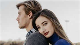 圖／翻攝自unsplsh,情侶,感情,單身,伴侶