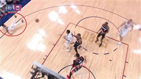 NBA／跑出黃金機會　畢斯利糗跌倒
NBA,季後賽,丹佛金塊,Malik Beasley,跌倒,俠客烏龍球
翻攝自推特