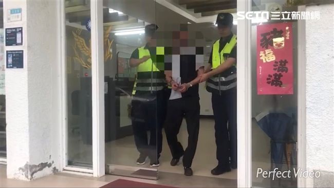 醉茫逆向對決？警到場赫見槍枝、子彈