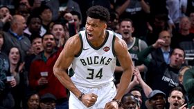 Giannis Antetokounmpo。（圖／翻攝自公鹿官方推特）
