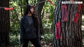 鄭恩地首登大銀幕之作《0.0赫茲》。（圖／車庫娛樂提供）