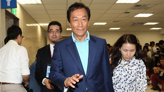 郭台銘談經濟　他酸讓韓國瑜變笑話