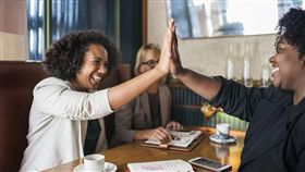 工作、財富、賺錢、錢　 圖／pixabay