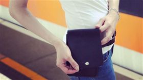 高鐵腰包商品　高鐵提供