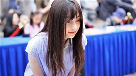 黑嘉嘉,圍棋,大陸,仙氣,女神,仙女,正妹。翻攝自黑嘉嘉臉書粉絲團