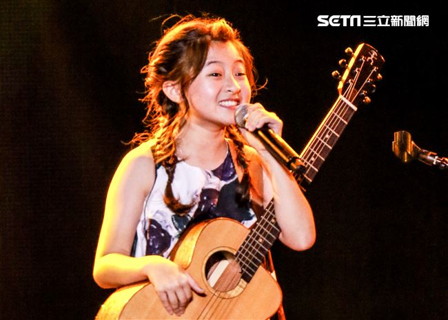 2019台潮盛典K歌之夜Gail Sophicha演出。（記者林士傑/攝影）