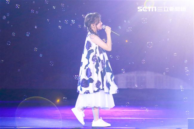 2019台潮盛典K歌之夜Gail Sophicha演出。（記者林士傑/攝影）