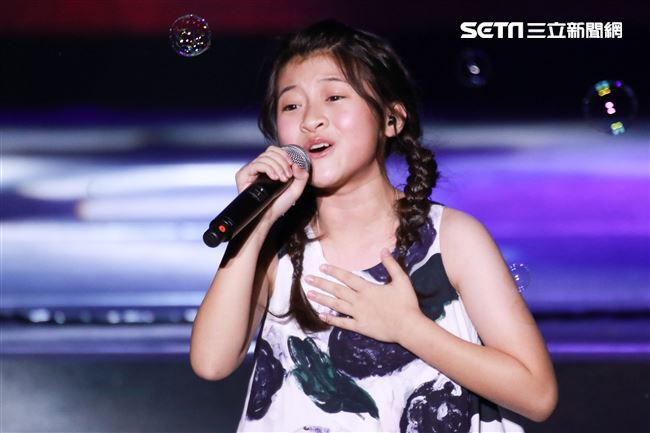 2019台潮盛典K歌之夜Gail Sophicha演出。（記者林士傑/攝影）