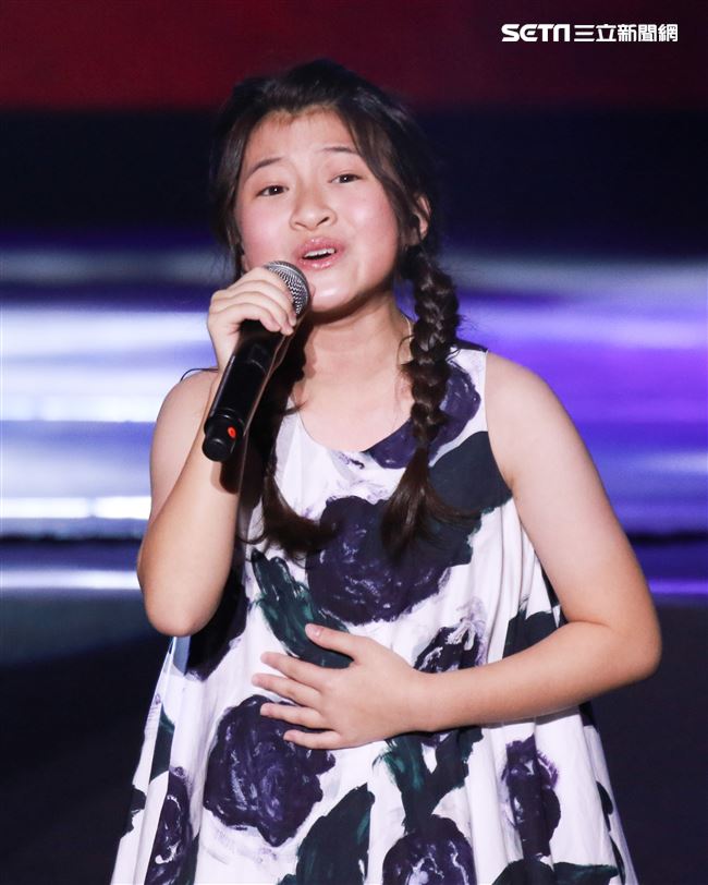 2019台潮盛典K歌之夜Gail Sophicha演出。（記者林士傑/攝影）