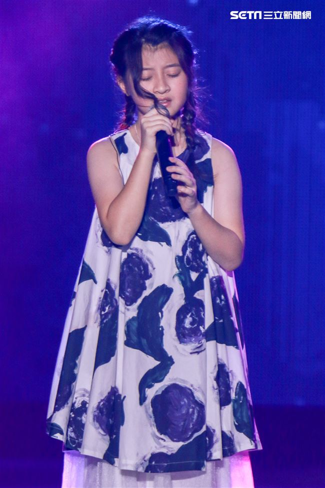 2019台潮盛典K歌之夜Gail Sophicha演出。（記者林士傑/攝影）