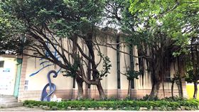 竹市育賢國中校舍重建 音樂教室列歷史建築不拆新竹市育賢國中有4棟校舍因耐震係數不足，原規劃拆除重建，但其中「音樂教室」因被列為歷史建築而被保留。（新竹市育賢國中提供）中央社記者魯鋼駿傳真　108年4月29日